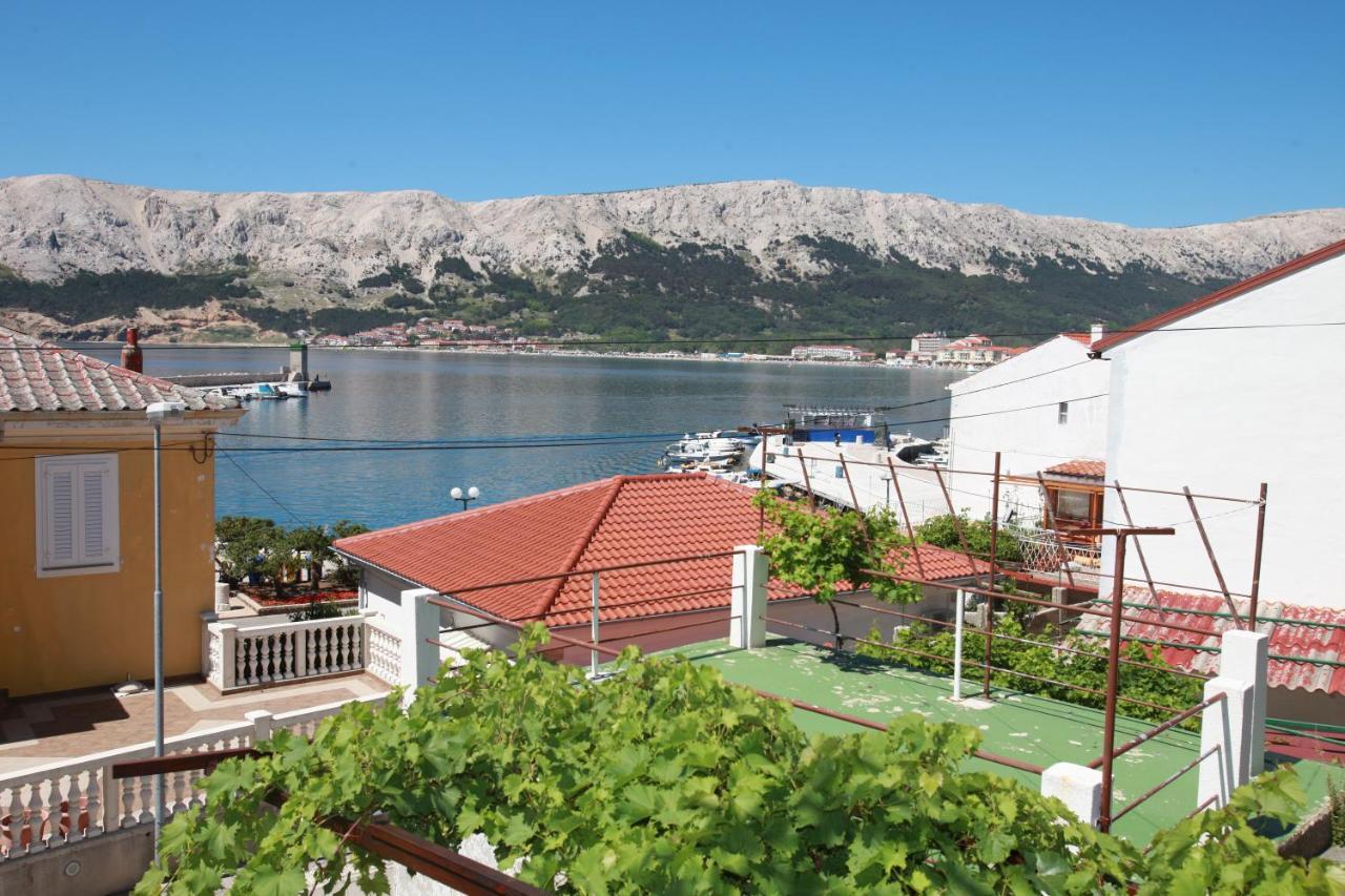 Apartment Mario With Terrace And Sea View Baška Esterno foto